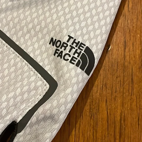 The North Face WindWall CloseFit Tricot Gloves grey new Women’s Size Medium - Picture 5 of 13